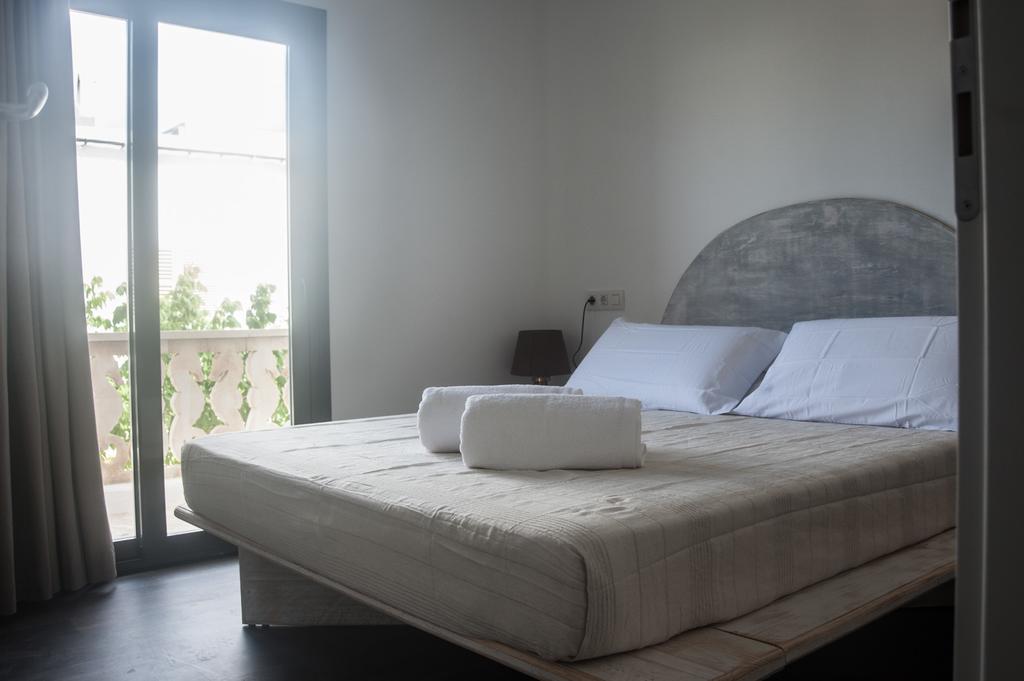 Hostal Bon Sol San Ferrán de ses Roques Cameră foto