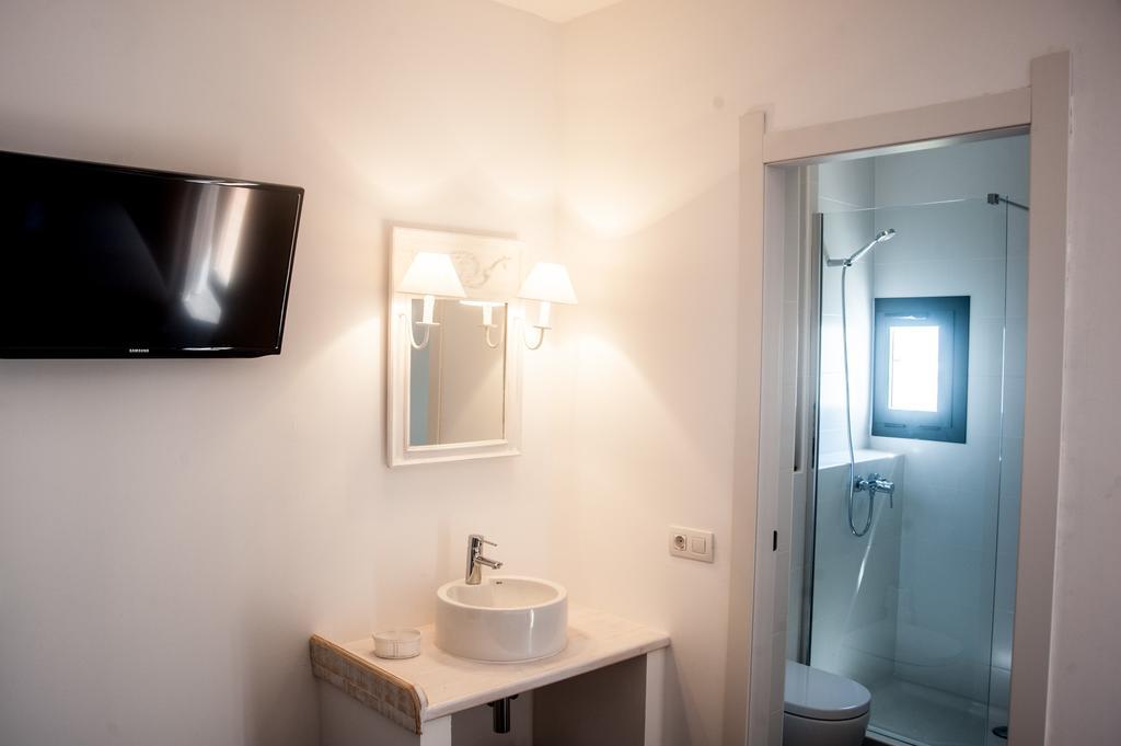 Hostal Bon Sol San Ferrán de ses Roques Cameră foto