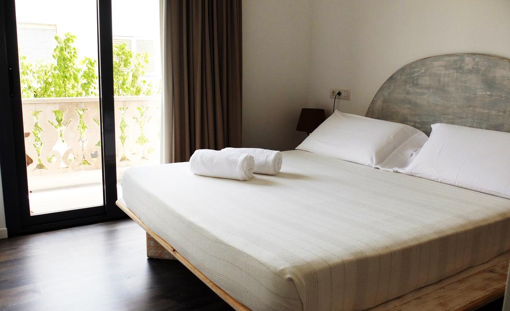 Hostal Bon Sol San Ferrán de ses Roques Exterior foto